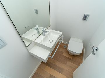 Alquiler / Venta departamento 2 ambientes con balcón - Vicente López - INFINITY TOWERS