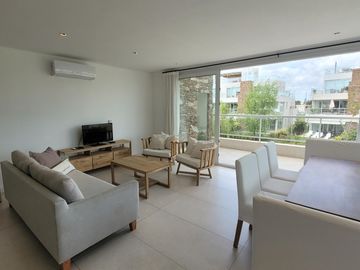 La Balconada | Venta | Tremendo triplex con terraza propia, parrilla y linda vista