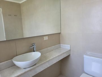 La Balconada | Venta | Tremendo triplex con terraza propia, parrilla y linda vista
