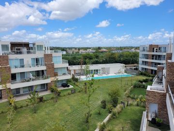 La Balconada | Venta | Tremendo triplex con terraza propia, parrilla y linda vista