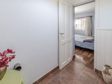 venta casa 5 amb. en Garin con jardin