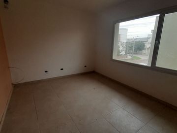 VENTA DE CASA EN CONSTRUCCION NEUQUEN