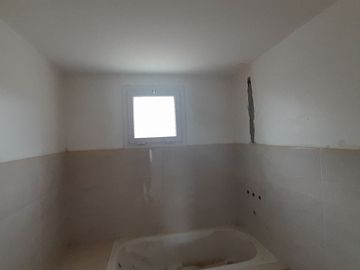VENTA DE CASA EN CONSTRUCCION NEUQUEN