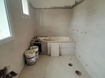 VENTA DE CASA EN CONSTRUCCION NEUQUEN