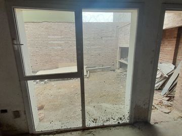 VENTA DE CASA EN CONSTRUCCION NEUQUEN