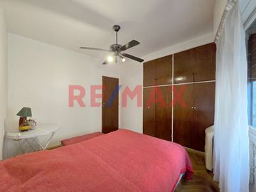 4 AMBIENTES DEPENDENCIA BALCON COCHERA T/RECICLADO