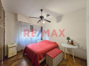 4 AMBIENTES DEPENDENCIA BALCON COCHERA T/RECICLADO
