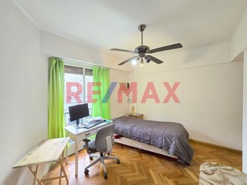 4 AMBIENTES DEPENDENCIA BALCON COCHERA T/RECICLADO