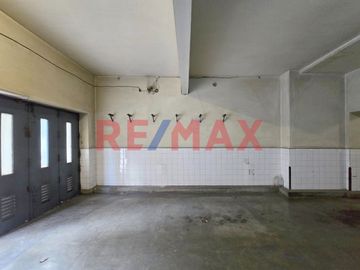 4 AMBIENTES DEPENDENCIA BALCON COCHERA T/RECICLADO