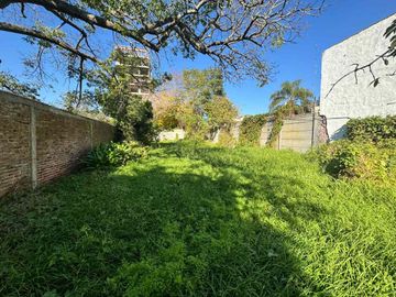 CASA EN VENTA LA PLATA LOTE IDEAL DESARROLLO