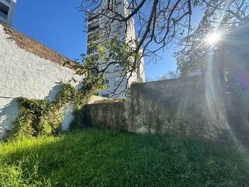 CASA EN VENTA LA PLATA LOTE IDEAL DESARROLLO