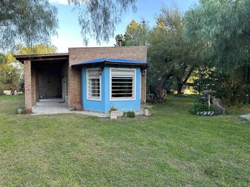 CASA QUINTA BARRIO LOS CHAÑARES