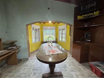 CASA QUINTA BARRIO LOS CHAÑARES