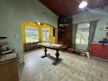 CASA QUINTA BARRIO LOS CHAÑARES
