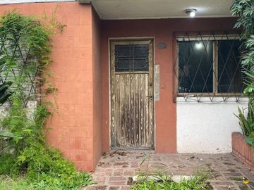 CASA DUPLEX EN VENTA 5 AMBIENTES CIUDADELA NORTE