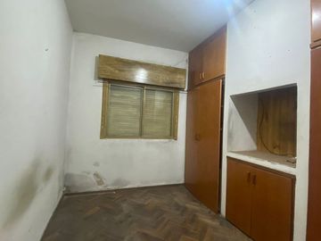 CASA DUPLEX EN VENTA 5 AMBIENTES CIUDADELA NORTE