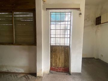 CASA DUPLEX EN VENTA 5 AMBIENTES CIUDADELA NORTE