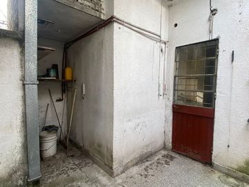 CASA DUPLEX EN VENTA 5 AMBIENTES CIUDADELA NORTE