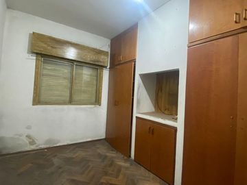 CASA DUPLEX EN VENTA 5 AMBIENTES CIUDADELA NORTE