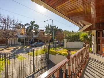 CASA EN VENTA BURZACO APTA CREDITO 1OO MTS ESPORA