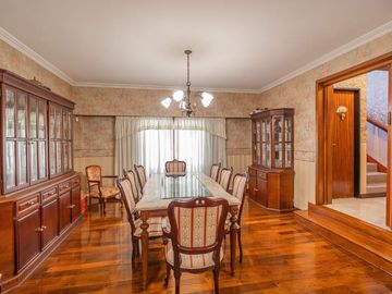 CASA EN VENTA BURZACO APTA CREDITO 1OO MTS ESPORA