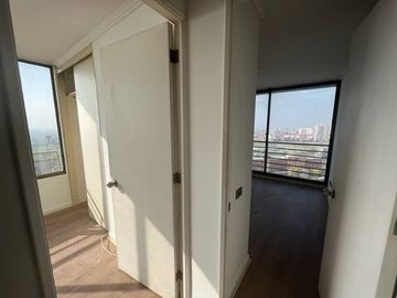Departamento en Venta en Av. Fermín Vivaceta / Frente Hipodromo