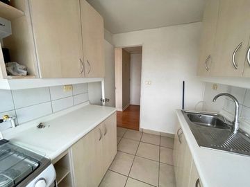 Departamento en Venta en Av. Fermín Vivaceta / Frente Hipodromo