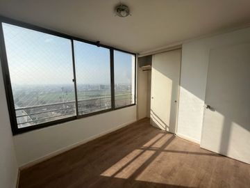 Departamento en Venta en Av. Fermín Vivaceta / Frente Hipodromo