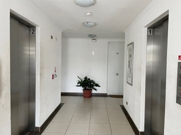 Departamento en Venta en Av. Fermín Vivaceta / Frente Hipodromo