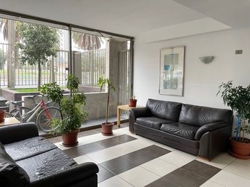 Departamento en Venta en Av. Fermín Vivaceta / Frente Hipodromo