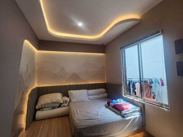 Dijual cepat rumah pik2 hadap selatan full inter dan renov bagus