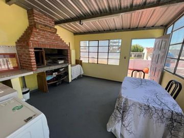 VENTA PH 3 AMB CON TERRAZA-QUINCHO EN CASEROS