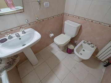 VENTA DEPARTAMENTO 5 AMBIENTES CABALLITO COCHERA