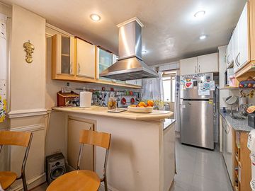 VENTA DEPARTAMENTO 5 AMBIENTES CABALLITO COCHERA