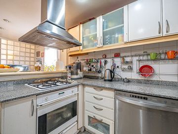 VENTA DEPARTAMENTO 5 AMBIENTES CABALLITO COCHERA