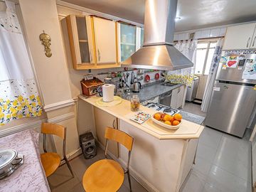 VENTA DEPARTAMENTO 5 AMBIENTES CABALLITO COCHERA