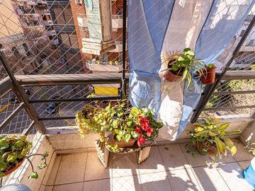 VENTA DEPARTAMENTO 5 AMBIENTES CABALLITO COCHERA