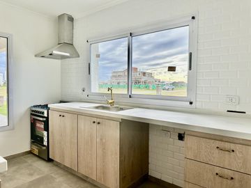 Casa en  venta barrio el rebenque Canning