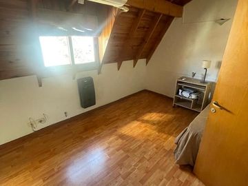 Departamento con cochera en venta en San Isidro