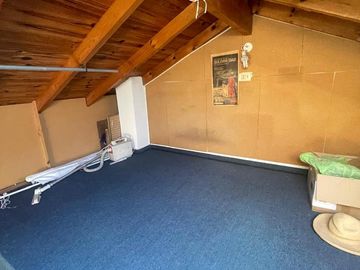 Departamento con cochera en venta en San Isidro