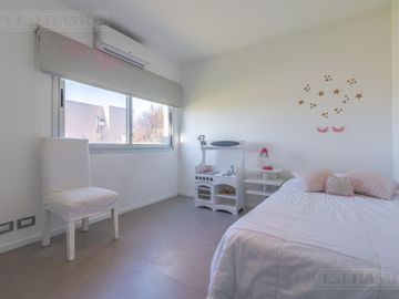 Casa en Área 1 toda parquizada oportunidad San Sebastián MB no crédito