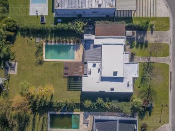 Casa en Área 1 toda parquizada oportunidad San Sebastián MB no crédito