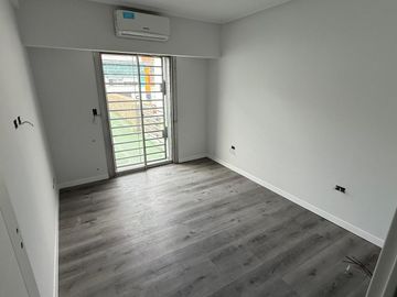 Casa en wilde cuatro ambientes cochera piscina en venta a estrenar