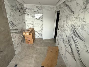 Casa en wilde cuatro ambientes cochera piscina en venta a estrenar