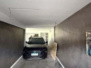 Casa en wilde cuatro ambientes cochera piscina en venta a estrenar