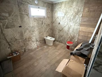Casa en wilde cuatro ambientes cochera piscina en venta a estrenar