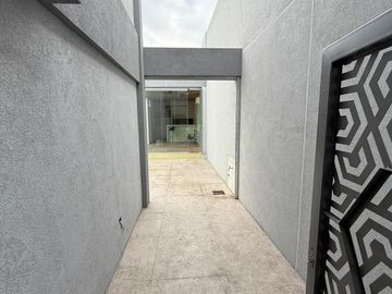 Casa en wilde cuatro ambientes cochera piscina en venta a estrenar