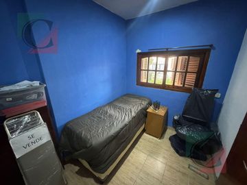Casa 4 ambientes con cochera + monoambiente independiente