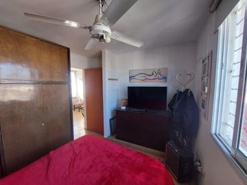 Casa en  venta de dormitorios en planta alta tipo duplex con terraza exclusiva apta crédito