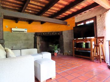 Quinta en  Tortuguitas